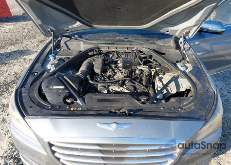 2015 Hyundai Genesis 3.8 z USA, uszkodzony, nr VIN KMHGN4JE5FU094553